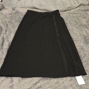 Dazy Ribbed Black A-Line Women's Skirt With Slit Size XL, New With Tags!